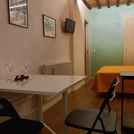 La Locanda Dei Conti, Piccolo E Confortevole Loft Siena Exterior photo